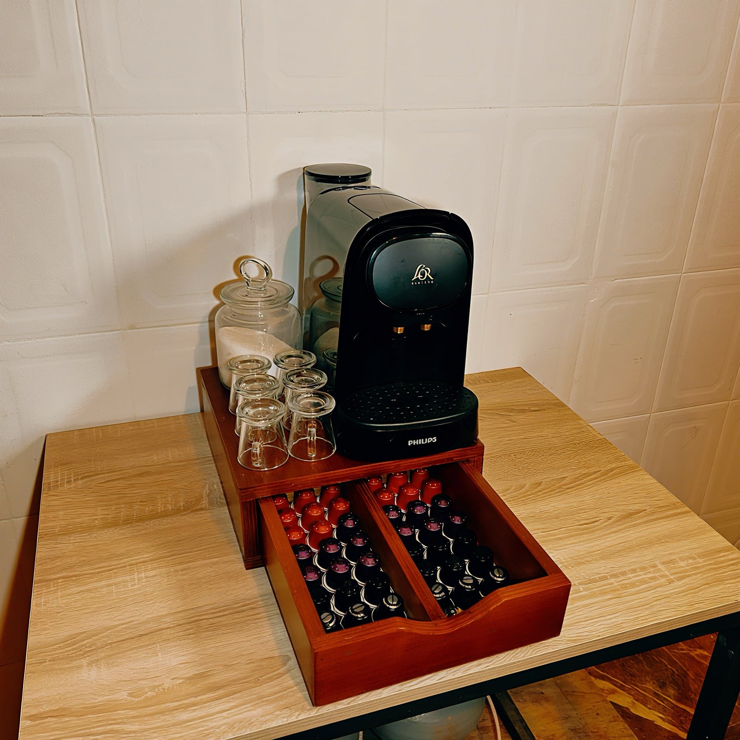 ✨ Élégance et simplicité : l’organisateur café en bambou ☕🌱 pour des pauses inoubliables à la maison ou au bureau