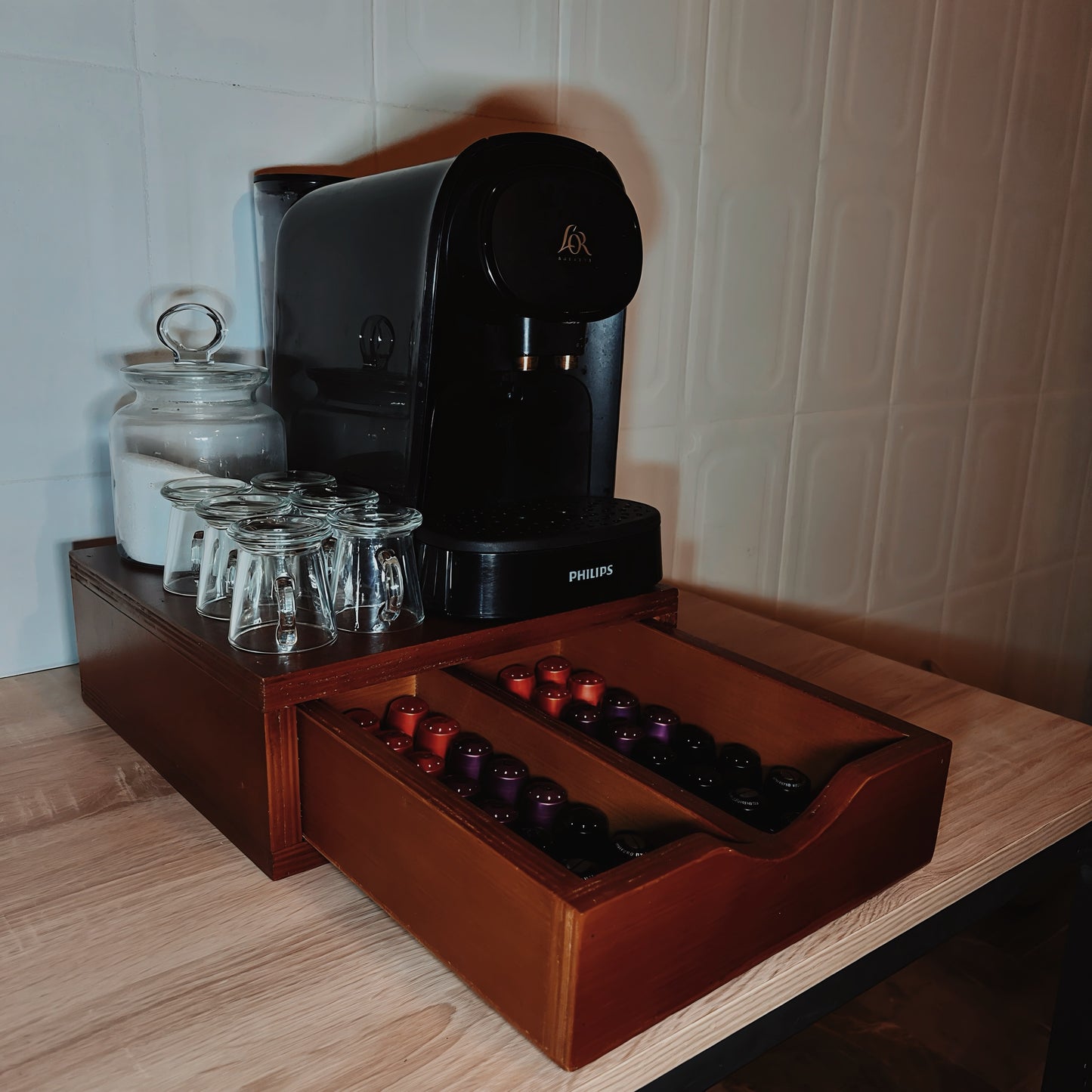 ✨ Élégance et simplicité : l’organisateur café en bambou ☕🌱 pour des pauses inoubliables à la maison ou au bureau
